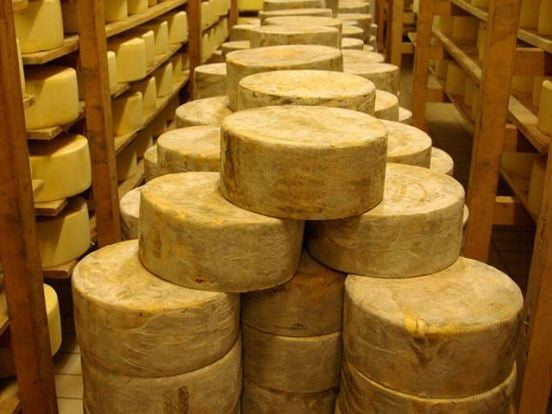 Kefalotyri Cheese from Naxos 3 kg